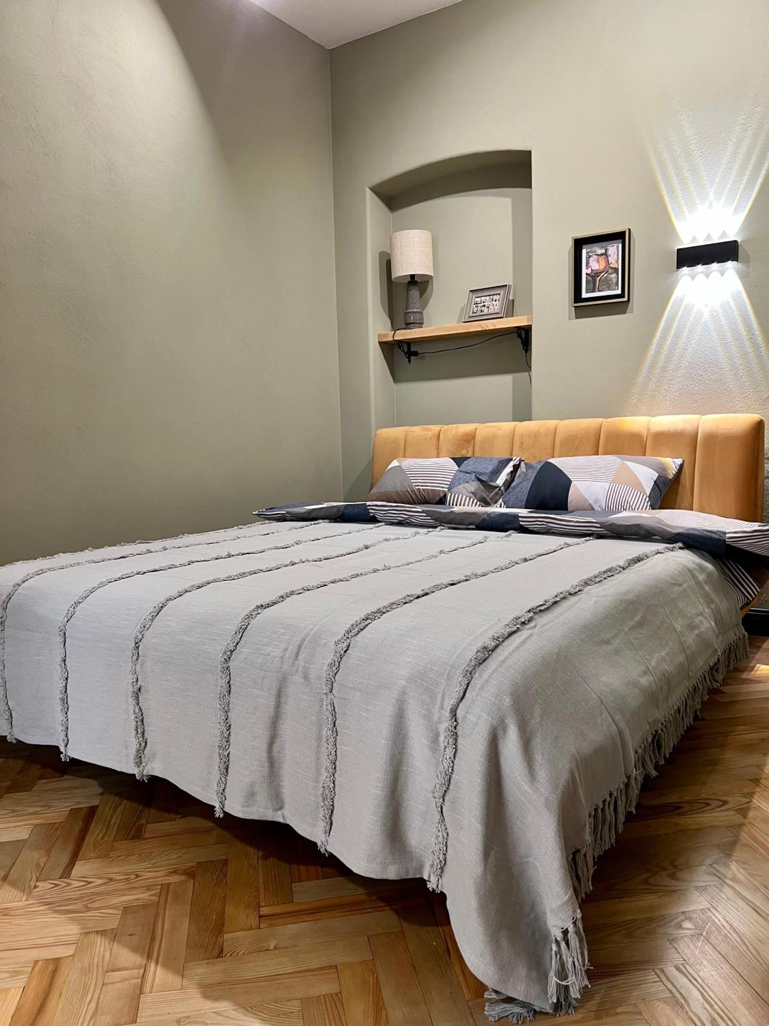 Art Apartment Glebova Lviv Extérieur photo