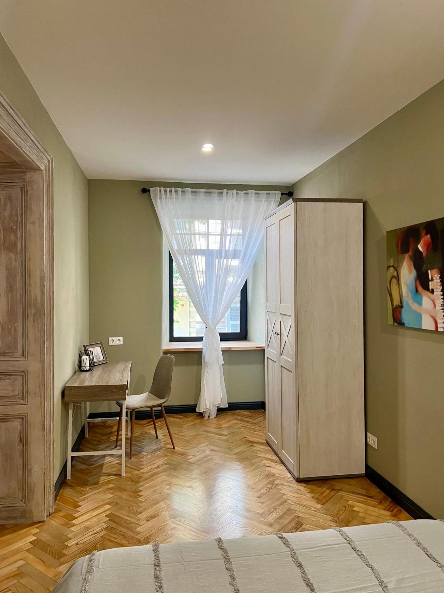 Art Apartment Glebova Lviv Extérieur photo